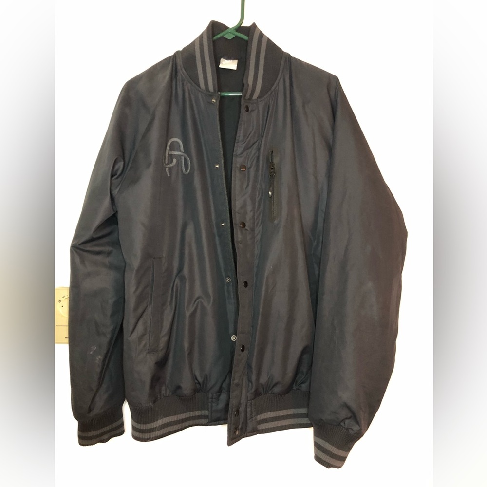 Insulated bomber jacket.